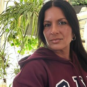 Meet your Posher, Sherry